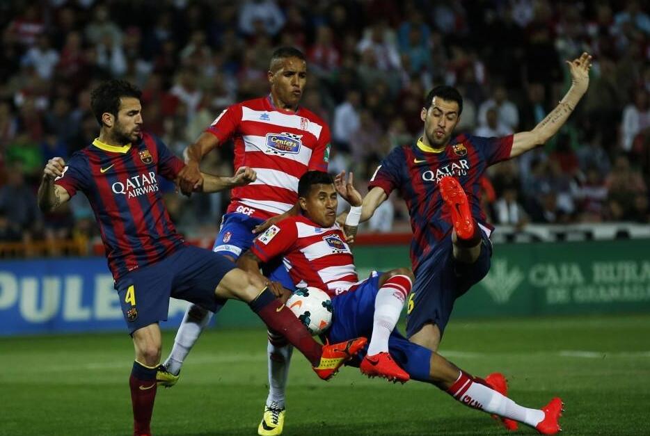 而丁俊晖则 而丁俊晖则